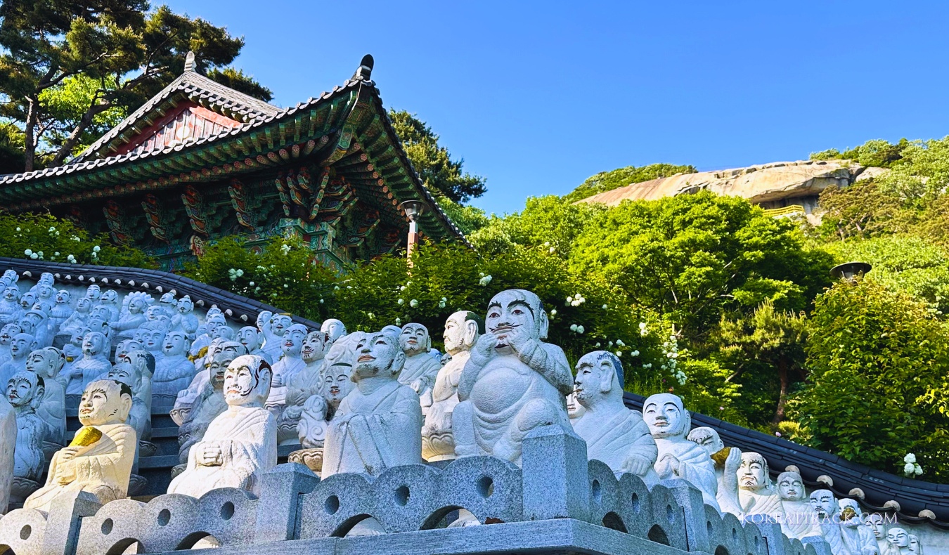 bomunsa-temple-ganghwado-eobaeknahan-statues-view