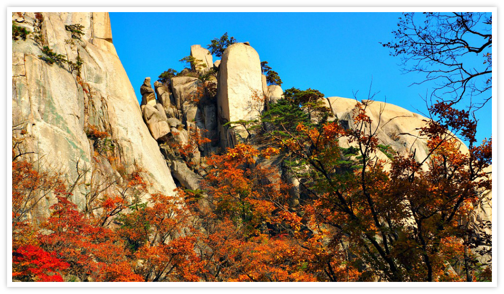 bukhansan-mountain-fall-season