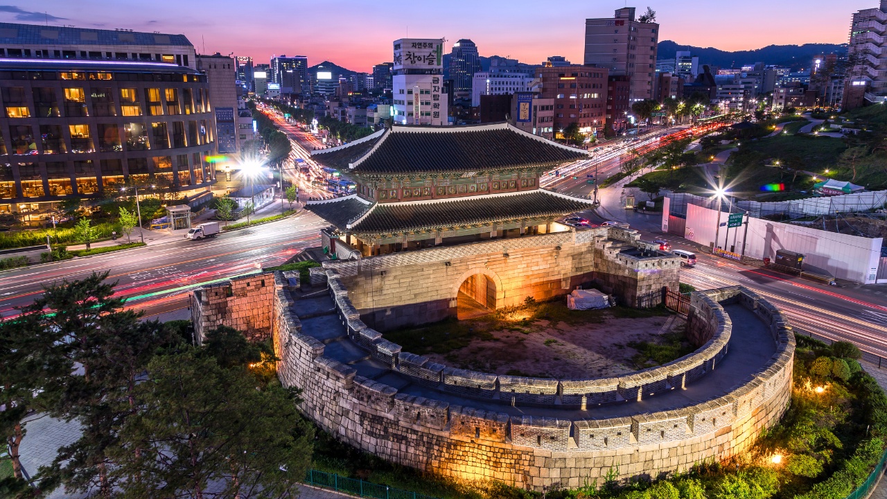 dongdaemun-gate-aerial-evening