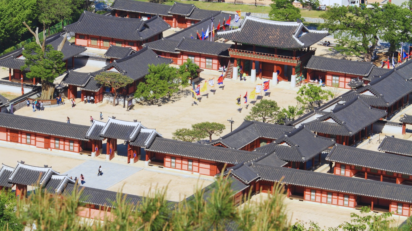 hwaseong haenggung palace suwon