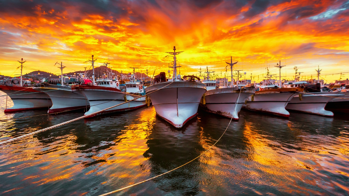 mokpo-fishing-boats-sunset-views