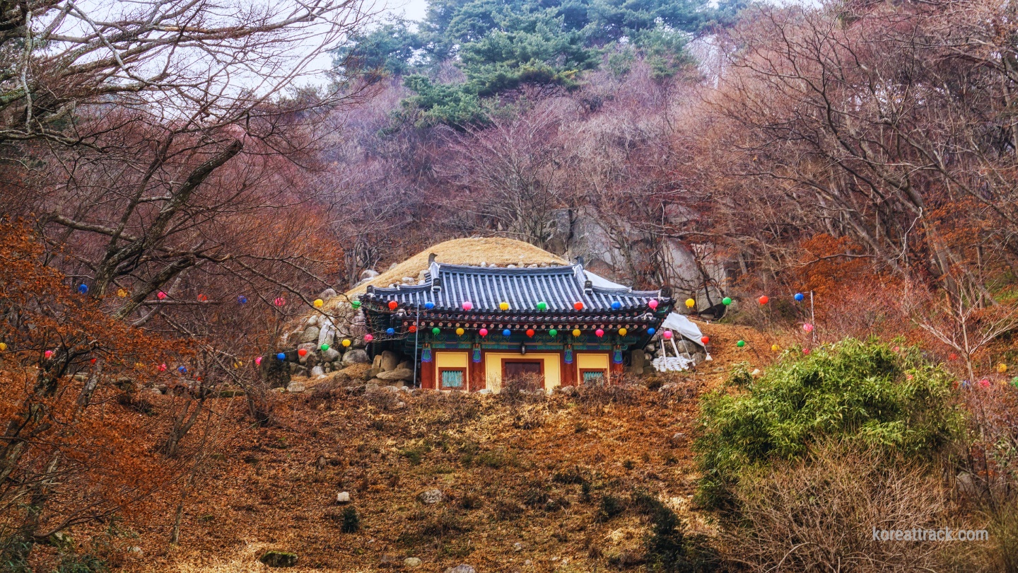 seokguram grotto cave temple hanok