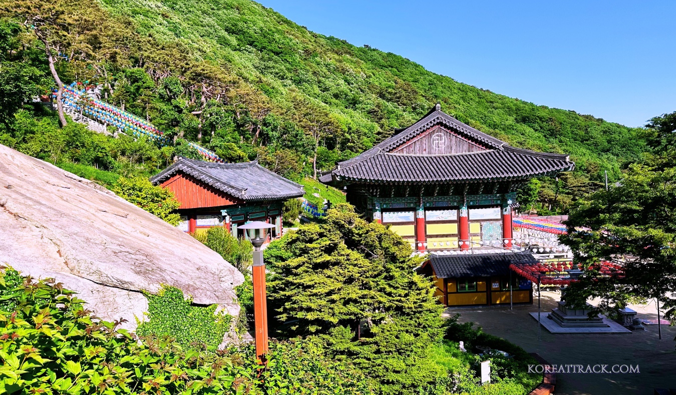 bomunsa-temple-ganghwado-geuknakjeon-temple-area