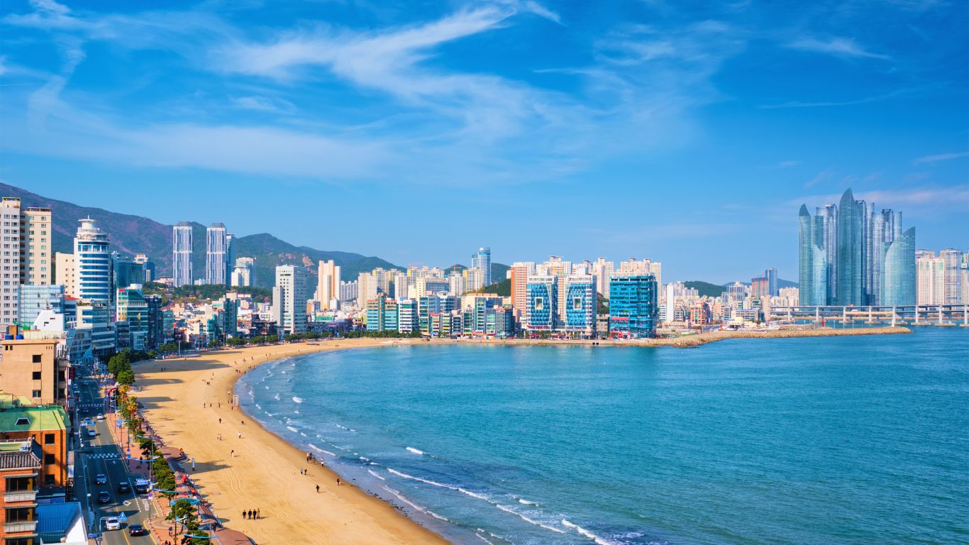 gwangalli-beach-in-busan-sea-view