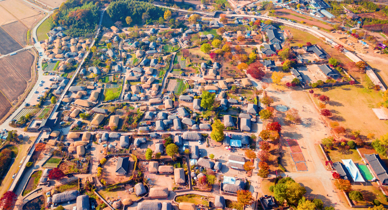 jeonju hanok village autumn aerial view