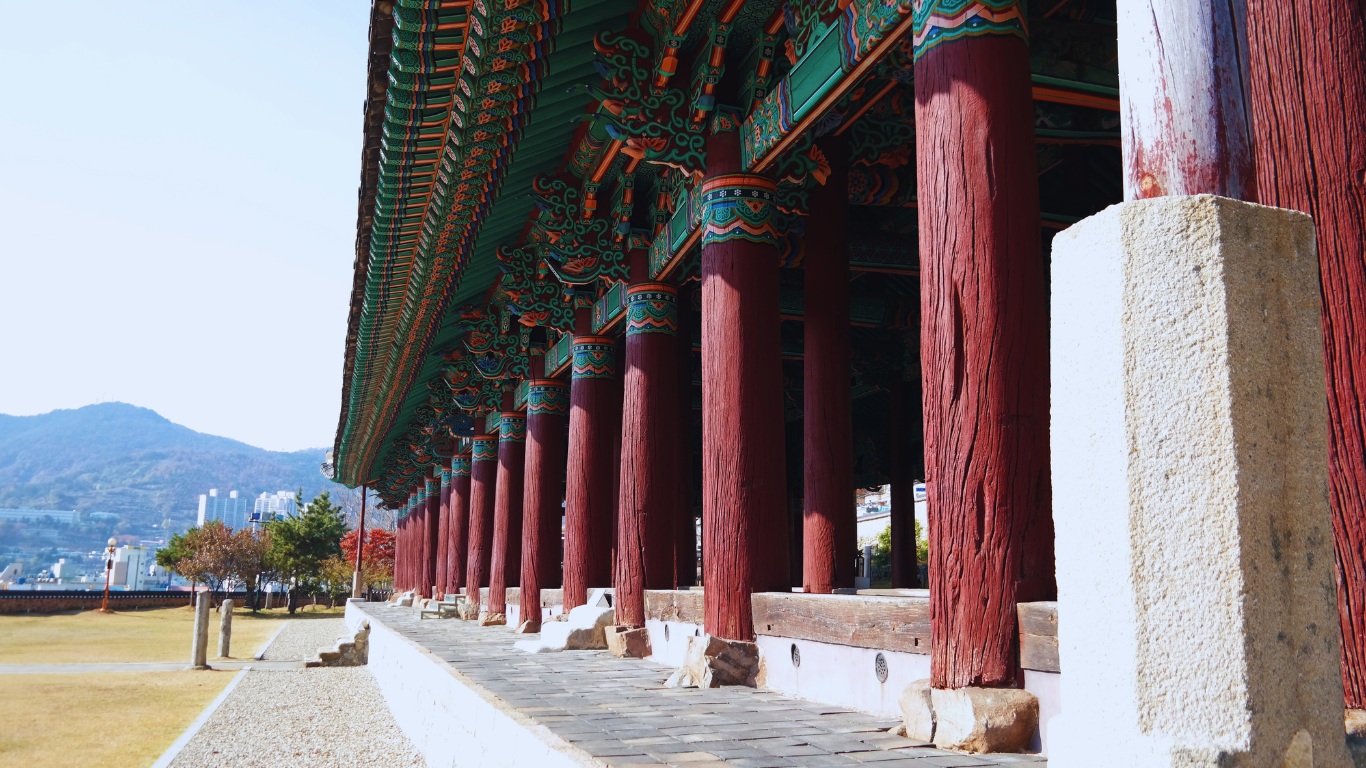 jinnamgwan hall left angle view yeosu