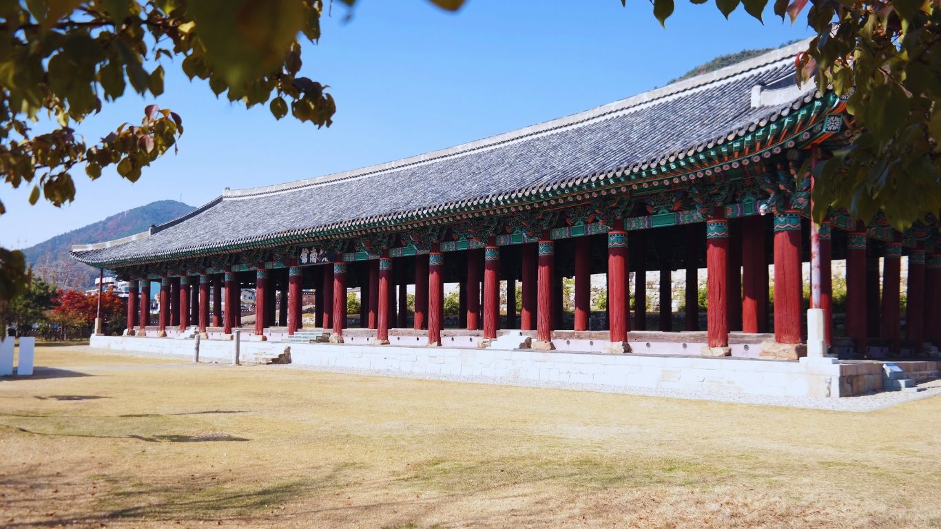 jannamgwan hall lefthand side view yeosu