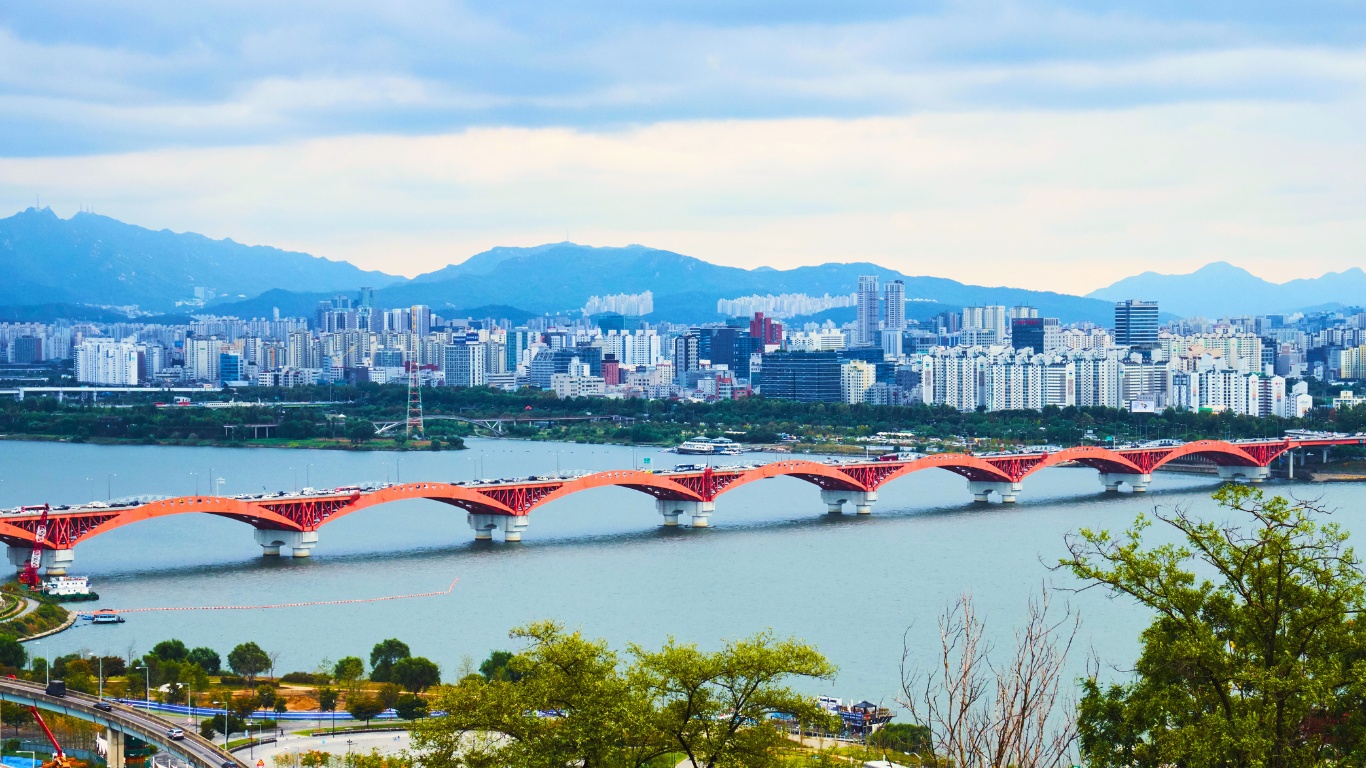 mangwon hangang seongsandaegyo bridge distance