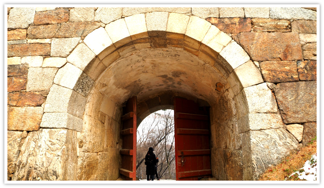 namhan-mountain-fortress-north-gate