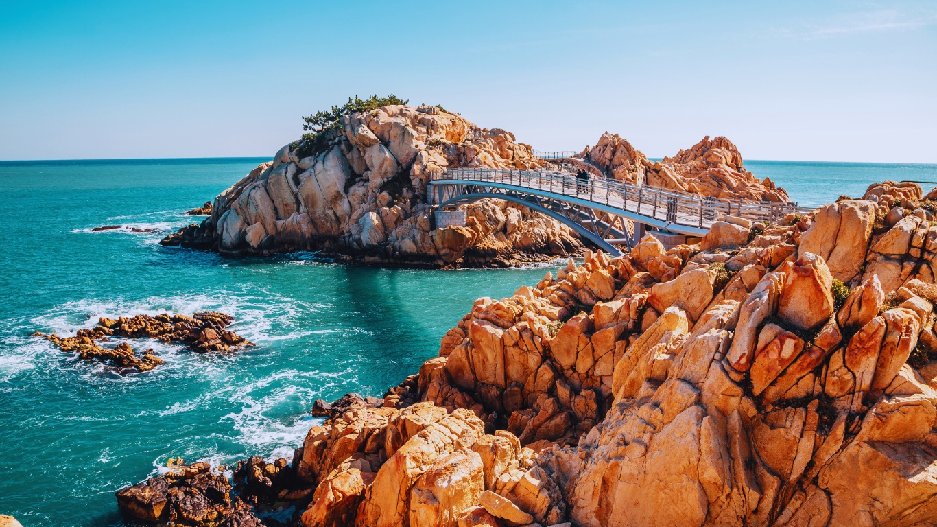 ulsan-city-tourist-attractions-rocks-bridge