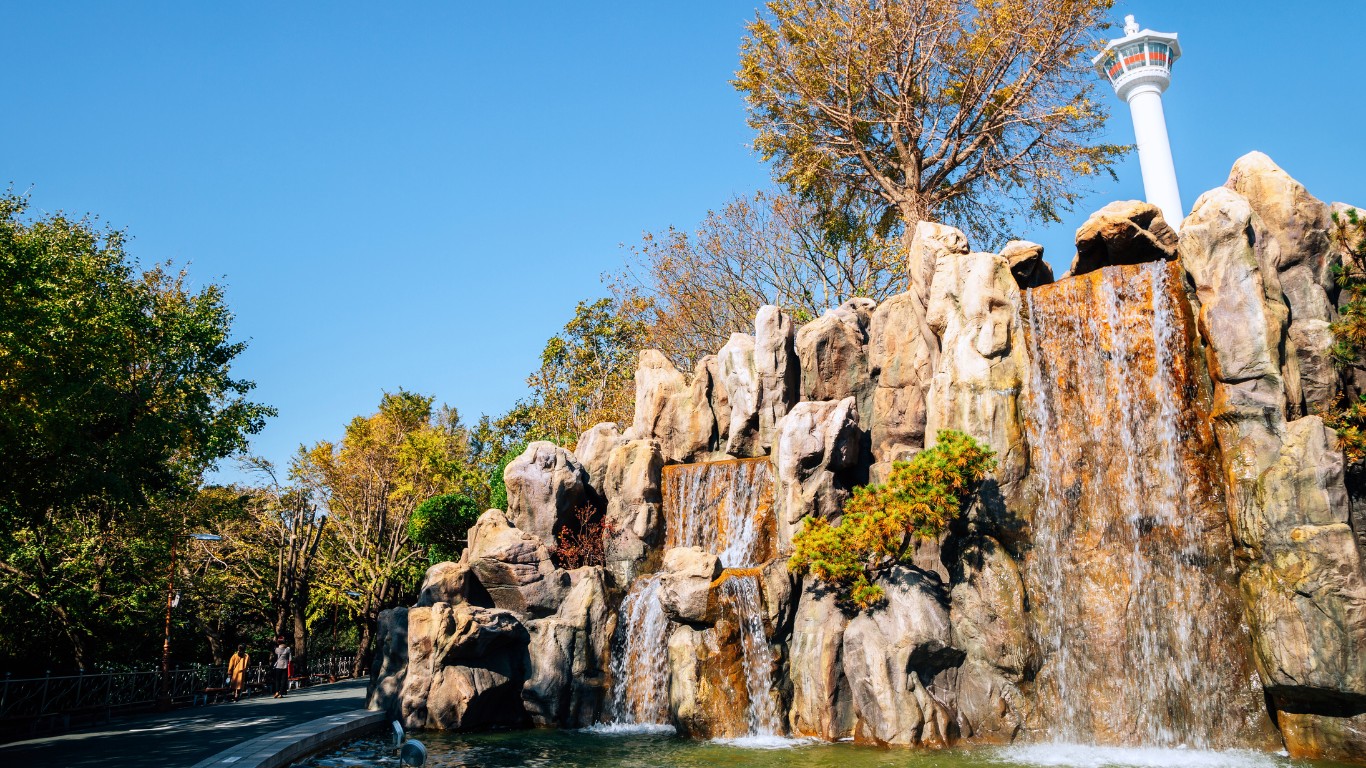 yongdusan park artificial waterfall