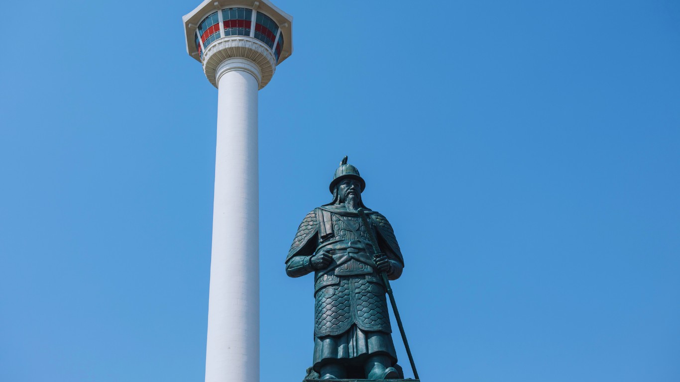 yi sun shin busan tower