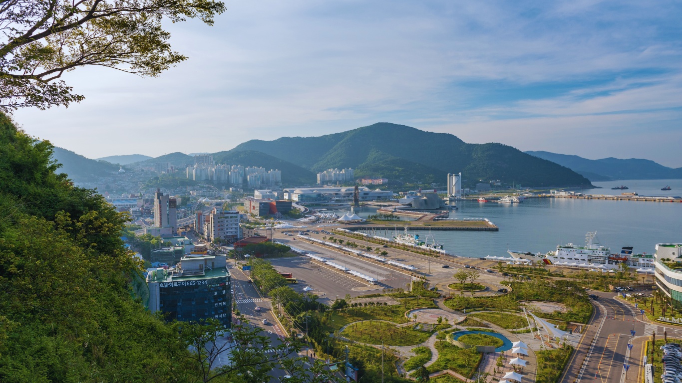 yeosu-city-sea-port-area-park