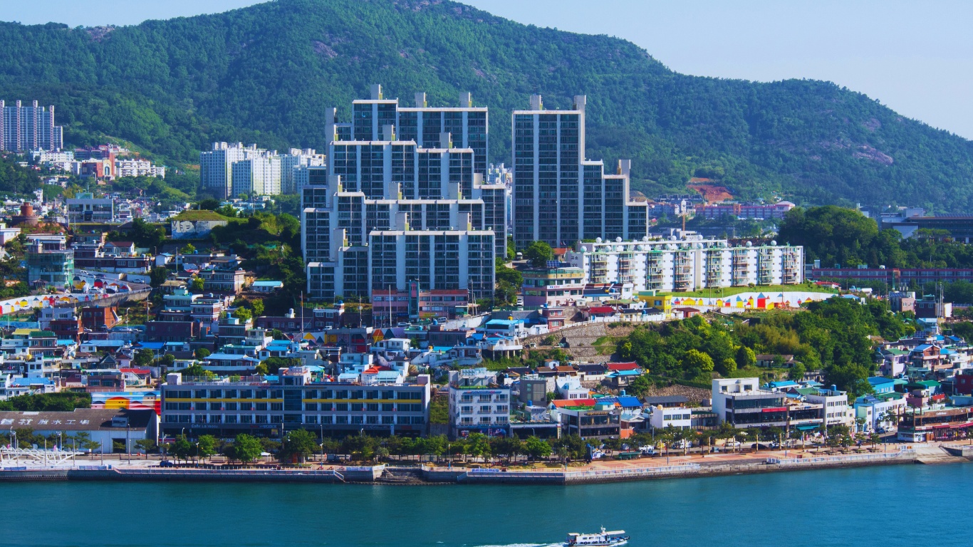 yeosu-city-sea-view-apartments