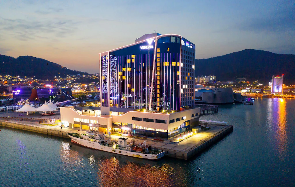 yeosu venezia hotel resort